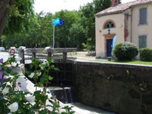 Base di Negra houseboat Canal du Midi