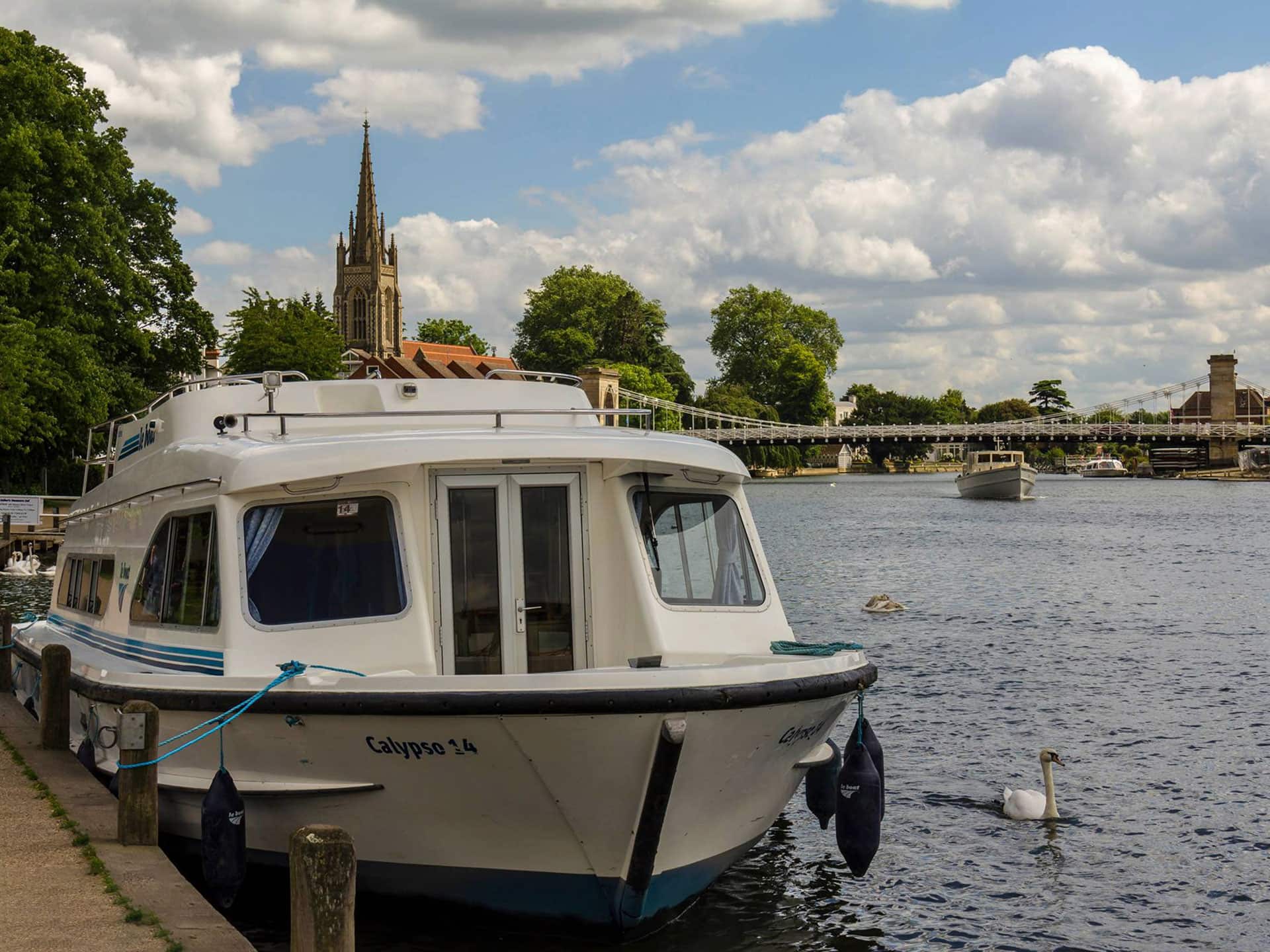 Houseboat nel Tamigi, Inghilterra