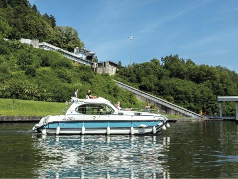 Houseboat Estivale Quattro S in Alsazia
