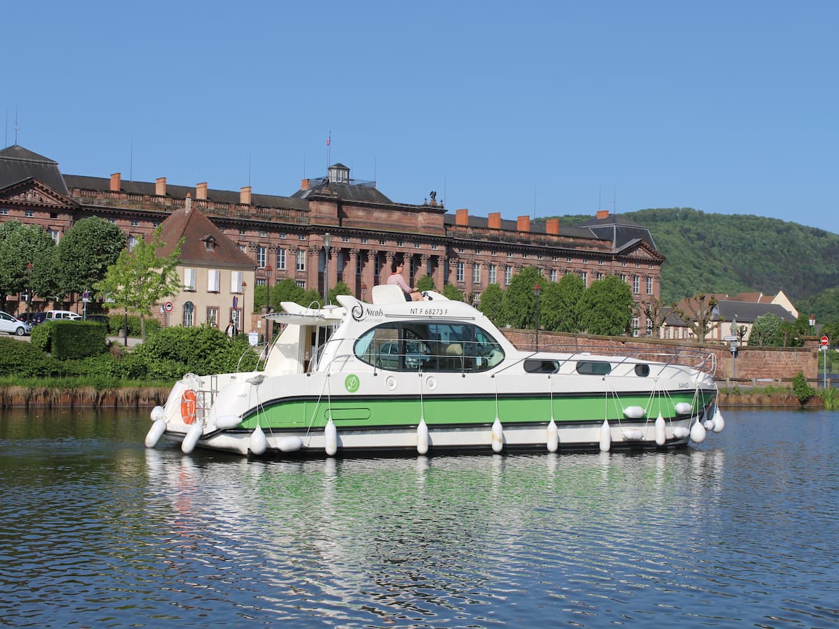 Houseboat Estivale Sixto Green a Saverne in Alsazia