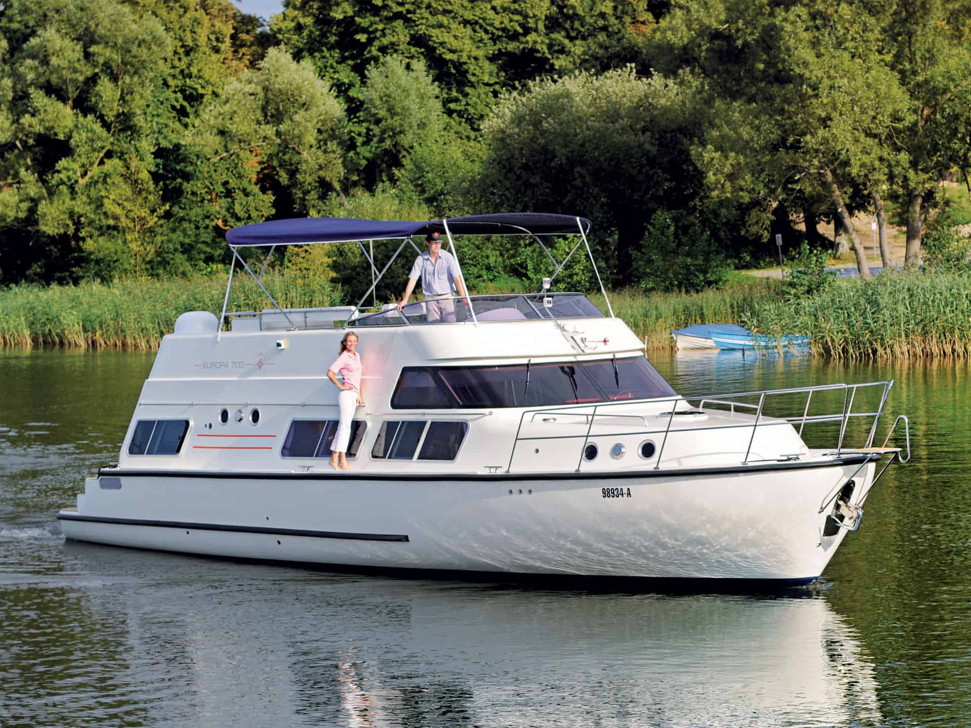 Houseboat Europa 700 vista di prua