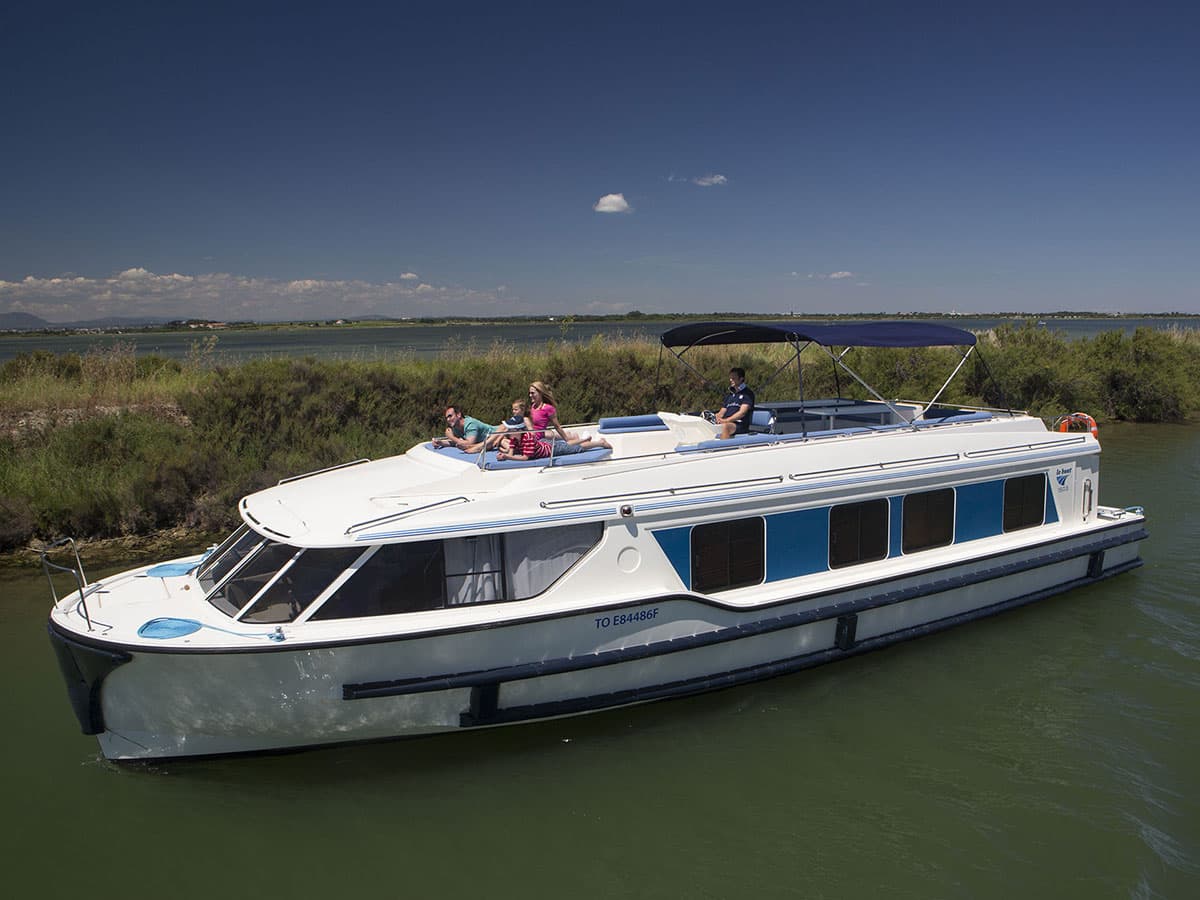 Houseboat Vision 4 vista laterale