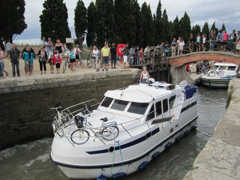 Houseboat Tarpon 32 nel Canal du Midi