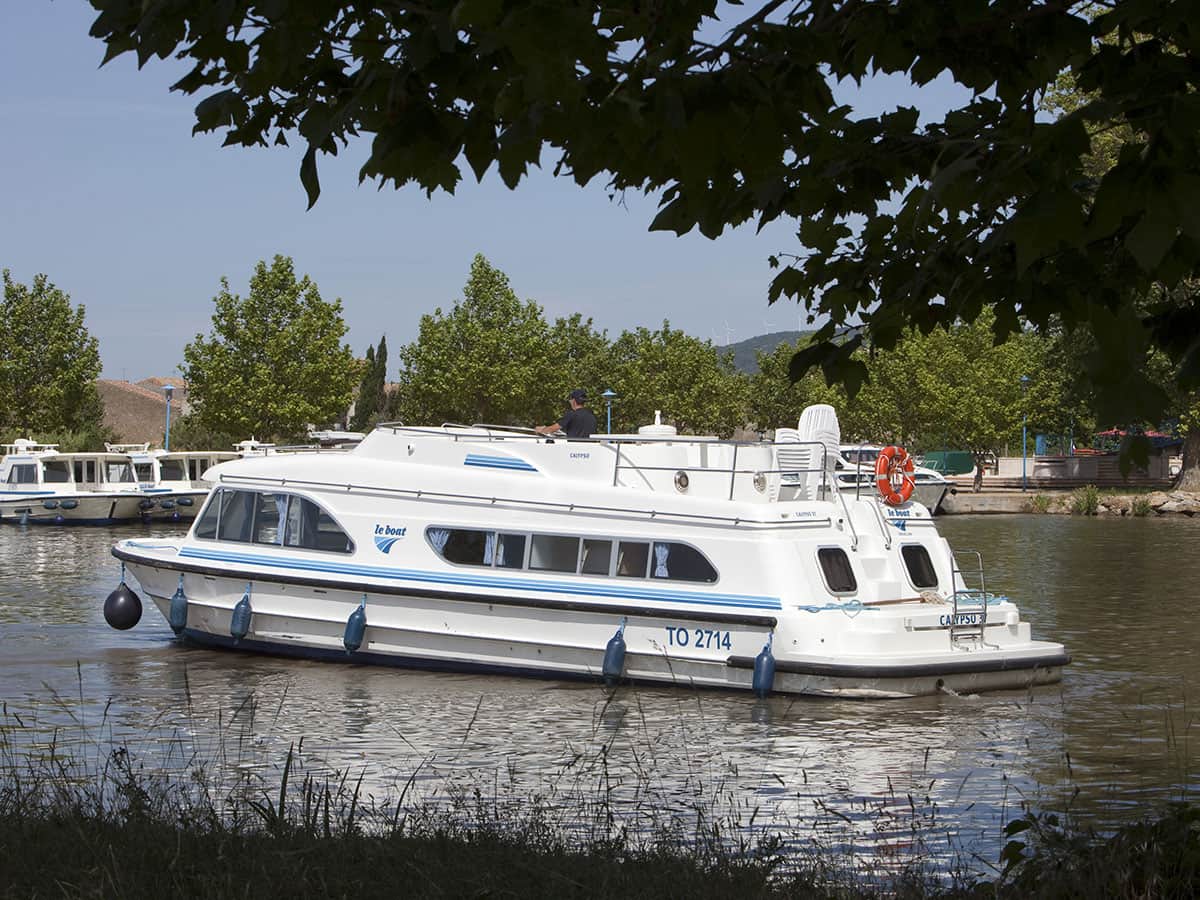 Houseboat Calypso vista di poppa