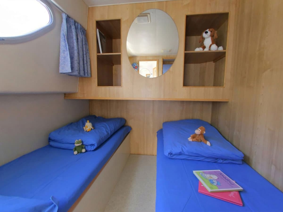 Houseboat Calypso cabina con letti singoli