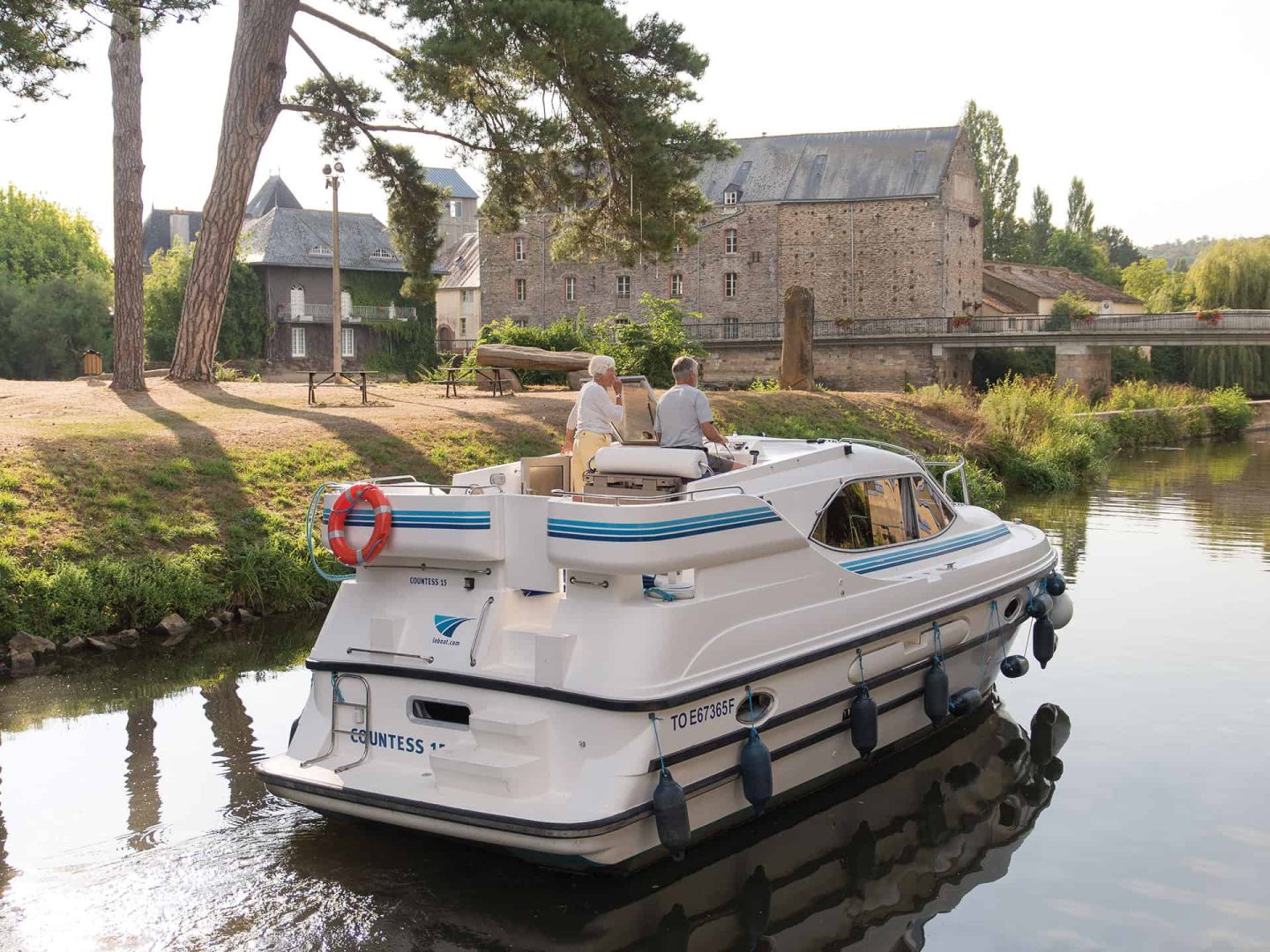 Houseboat Countess vista di poppa