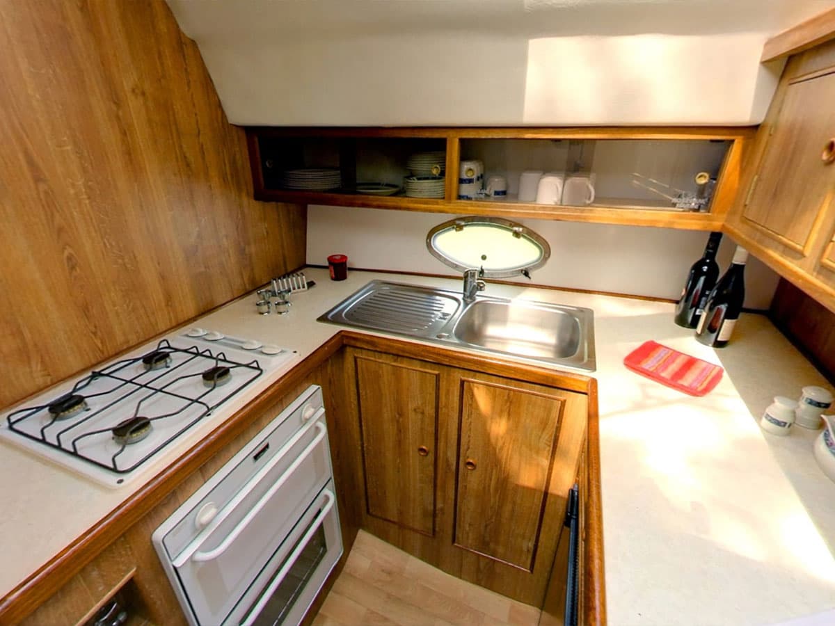 Houseboat Countess cucina
