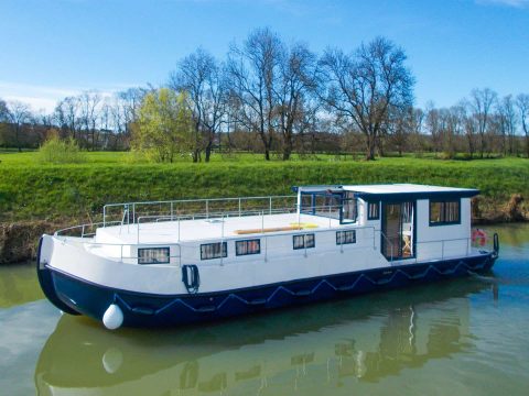 Houseboat Penichette P vista laterale