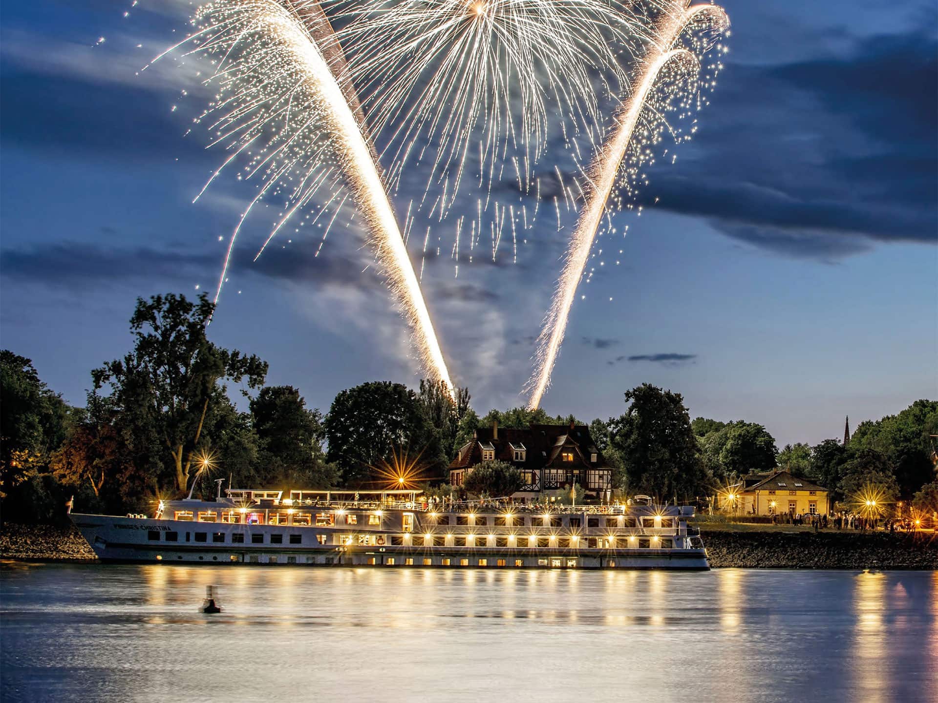 Crociera di Capodanno sul Danubio con giochi di artificio