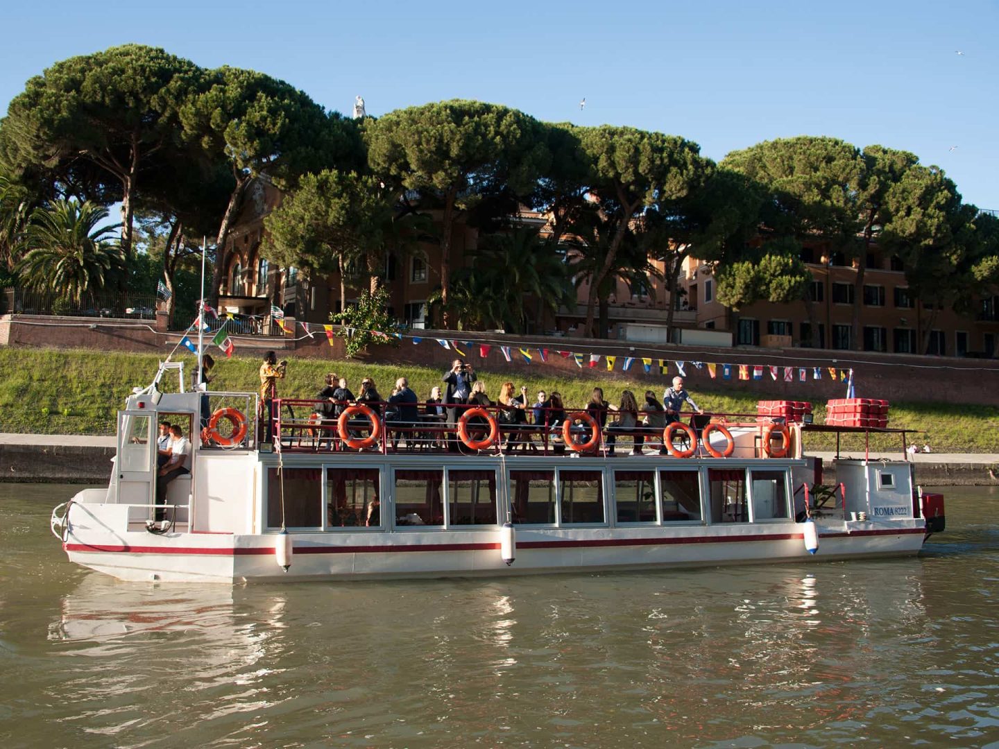 Gita sul Tevere con battello