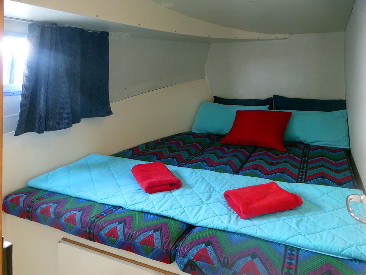 Houseboat New Con Fly First cabina