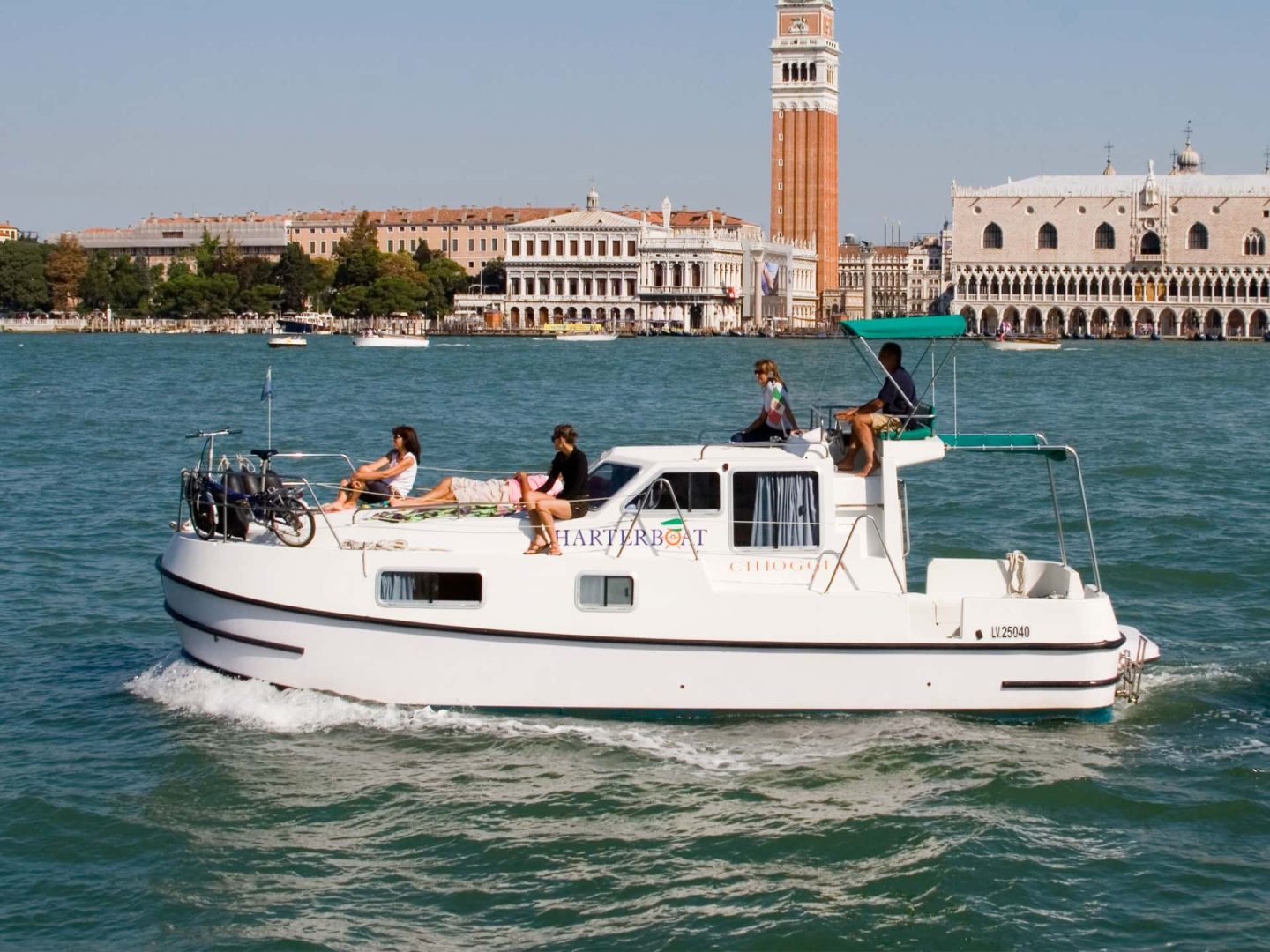 Houseboat New Con Fly First a Venezia