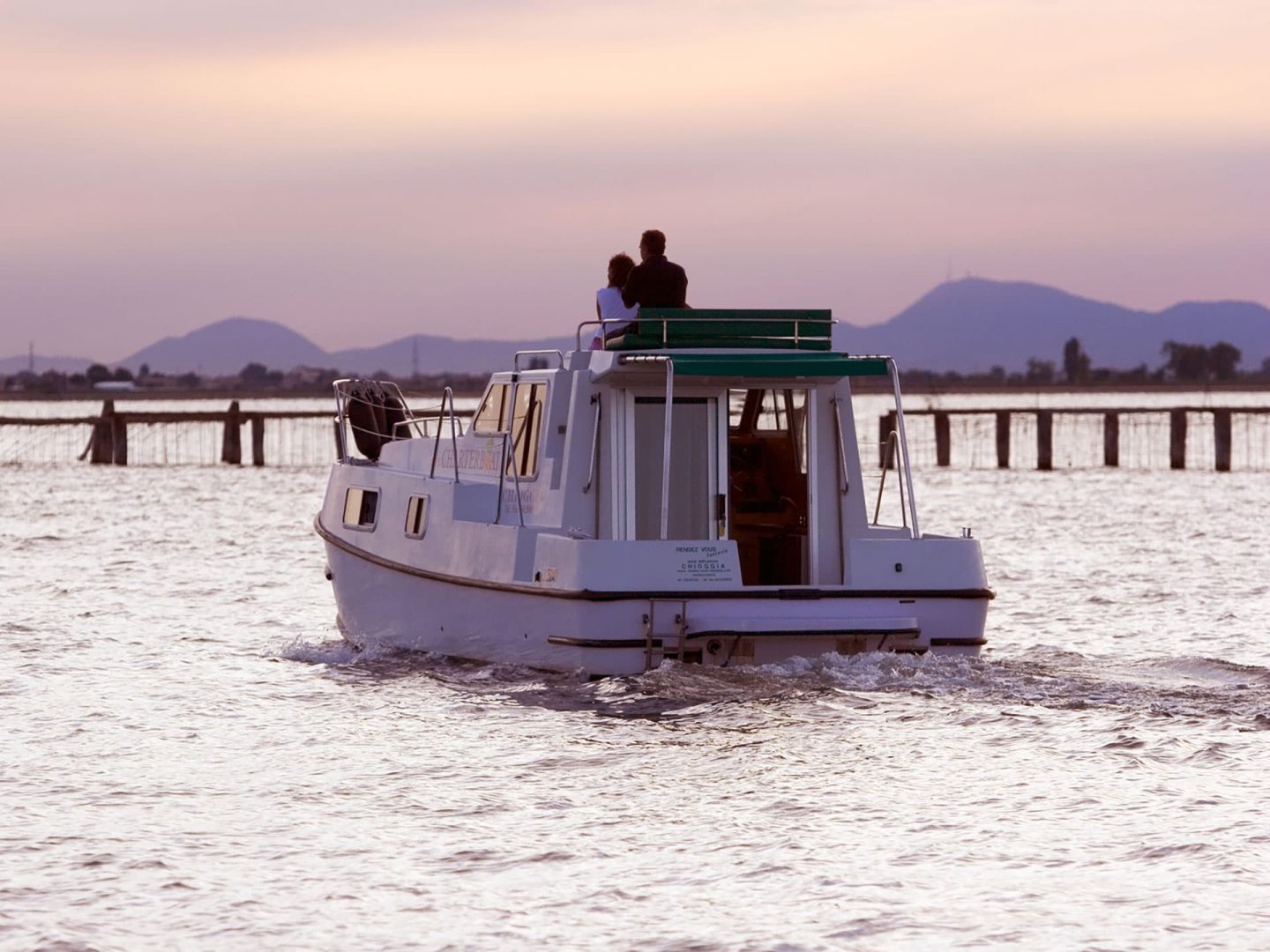 Houseboat New Con Fly Suite a Chioggia