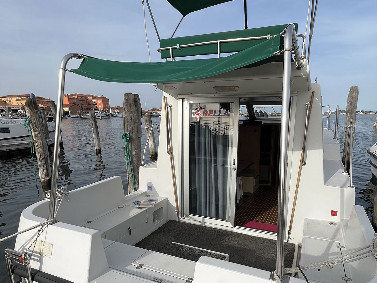 Houseboat New Con Fly Twins terrazza posteriore